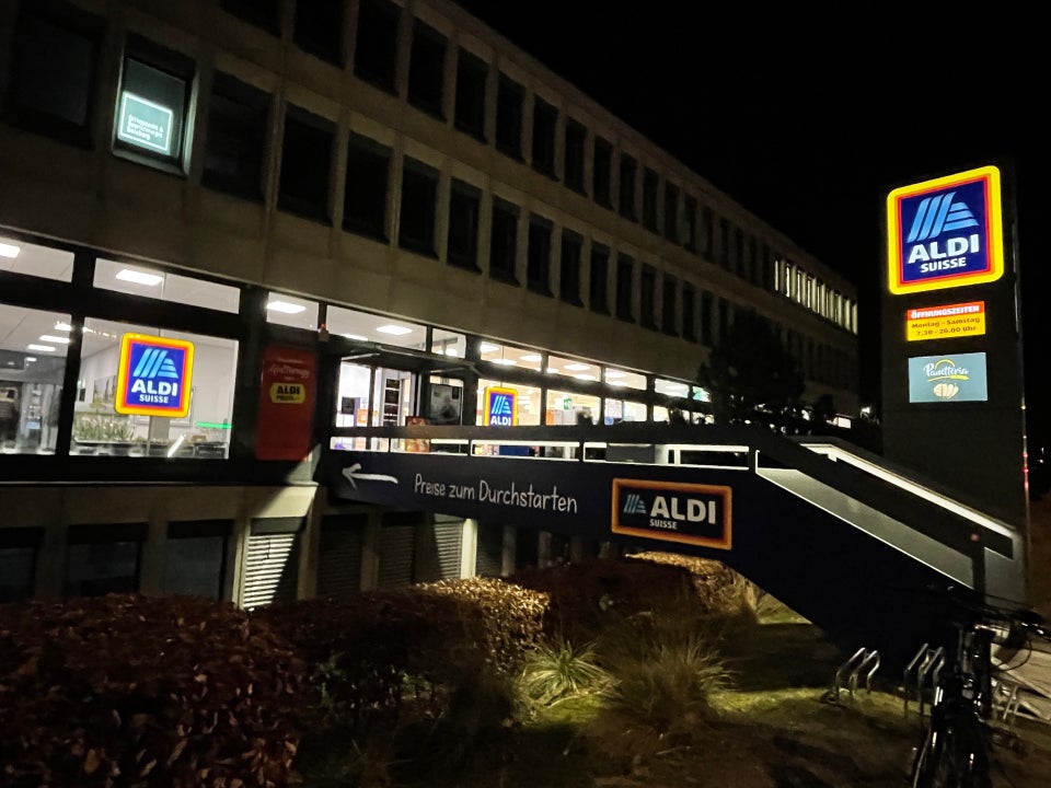 Aldi Switzerland store exterior