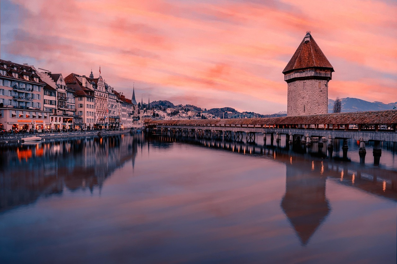Lucerne Chapel Bridge and water tower